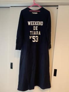WEEKEND de Tiara ネイビー ワンピースのサムネイル