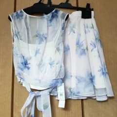 新品 snidel セットアップ 花柄 オーガンジーのサムネイル
