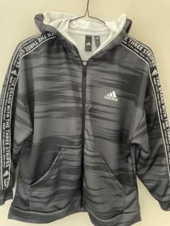adidas ジップアップパーカー 150cm アディダスのサムネイル