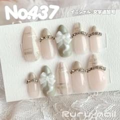現品】ネイルチップ♡グリーン 緑 量産型地雷韓国ワンホンイニシャル