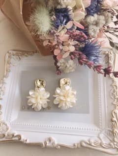 ハンドメイドアクセサリーピアス✩.*˚のサムネイル
