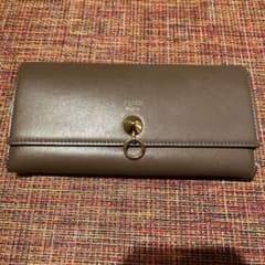 FENDI財布のサムネイル