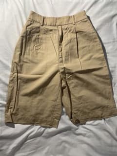 UNIQLO レディース ハーフパンツ ベージュ Sサイズのサムネイル