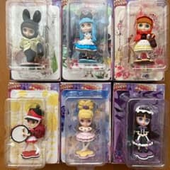 Extremely rare, super cute Blythe Bell complete set (all 6 types) figures/dolls