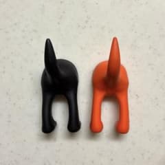 IKEA ウォールフック 2個セット ブラック オレンジのサムネイル