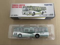 トミカリミテッドヴィンテージネオ LV-N09a いすゞBU04型 国際興業バス