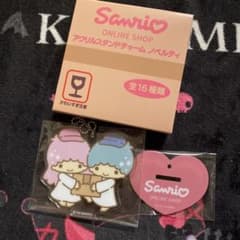 サンリオ キキララ アクリルスタンドチャーム ノベルティ 非売品