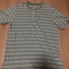 Levi's ヘンリーネック Tシャツ ボーダー柄のサムネイル