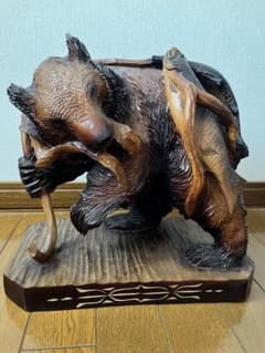 木製クマの彫刻 木彫り　昭和レトロ　藤戸滝光作　アンティーク　コレクション　値下 木製クマの彫刻 木彫り 昭和レトロ 藤戸滝光作 アンティーク