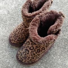 ブーツのサムネイル