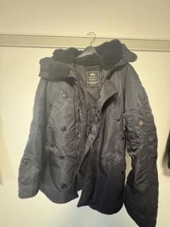 ALPHA INDUSTRIES フライトジャケット ブラックのサムネイル