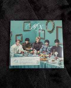 M!LK M!Ⅹ[첫회 한정판 A] CD+Blu-ray