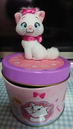 おしゃれキャット マリーちゃんの缶のサムネイル