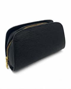 Louis Vuitton エピレザー ブラックポーチ LOUIS VUITTON ルイヴィトン エピ ポーチ ブラック - メルカリ
