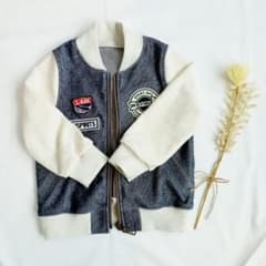 【新品】SALE 100 ジャケット ニット 子ども デニム キッズ 上着 秋のサムネイル