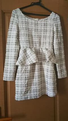ペプラムワンピースのサムネイル