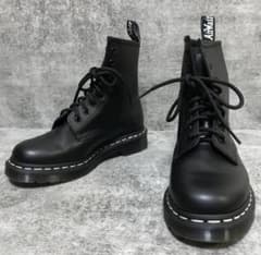 Dr. Martens ホワイトステッチ 8ホール ブーツ ブラックのサムネイル