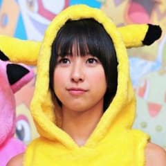 ちひろ様　専用　ももクロ　トレーナー黄のサムネイル
