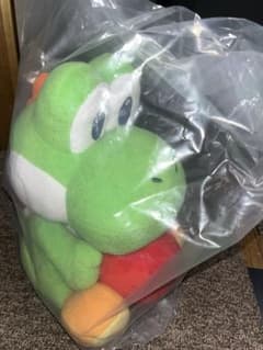 A상 요시의 봉제인형 with 사과