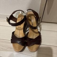 FREAK'S STORE 本革ブラウンウェッジヒールサンダルのサムネイル