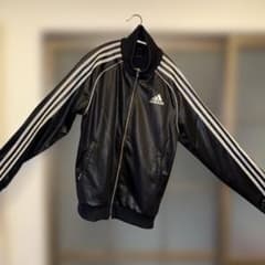 adidas 光沢 トラックジャケット セットアップ ブラック 3本ライン 