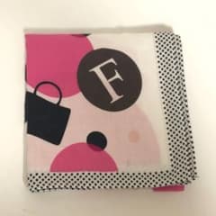 FURLA ハンカチのサムネイル