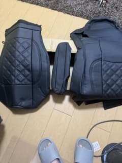 ファイブスターギガ シートカバーのサムネイル