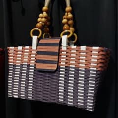 ハンドメイド 手編み かごバッグ ボーダーのサムネイル