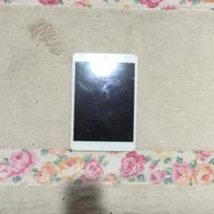 iPad mini 2 16GBのサムネイル