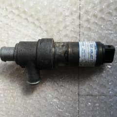 VW アイドルコントロールバルブ　純正　ゴルフ2　ゴルフ3　ヴァナゴン　T4 VW アイドルコントロールバルブ 純正 ゴルフ2 ゴルフ3 ヴァナゴン T4