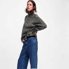 ZARA  ボタン付セーターのサムネイル