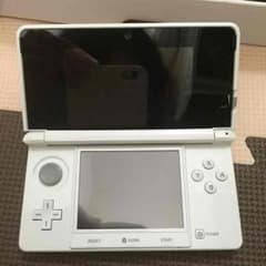 新品同様3DS本体 箱付き、全て揃ってます♡のサムネイル