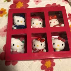 キティちゃんのマスコットのサムネイル