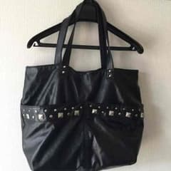 スタッズ付き☆黒トートバッグのサムネイル