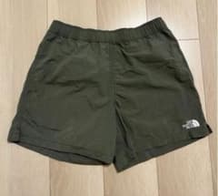 THE NORTH FACE ショートパンツ カーキ　Sサイズのサムネイル