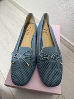 【美品】フラットシューズ 水色 Mサイズのサムネイル