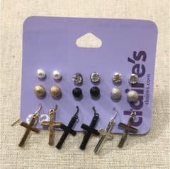 新品 クレアーズ  ピアス 両耳 クロス 18個セットのサムネイル
