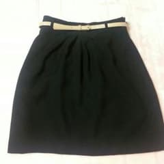 未使用　黒タイトスカート♪ベルト付(^-^)のサムネイル