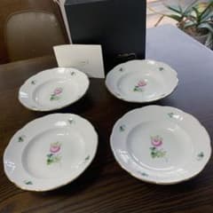 お値下げ☆未使用保管品 ヘレンドウィーンの薔薇オリエンタルボウル4枚(箱付き) 再お値下げ☆未使用保管品 ヘレンドウィーンの薔薇オリエンタルボウル4