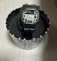 布袋寅泰 限定超レアG-SHOCK デジタル腕時計 ブラック/ホワイト - メルカリ