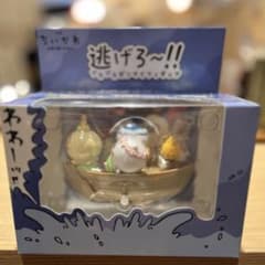 【新品・未開封】 映画 ちいかわ 逃げろ～！！プカプカゼンマイフィギュアのサムネイル