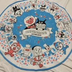 アンパンマンのラウンドカバーのサムネイル