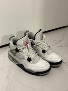 NIKE AIR JORDAN 4 ホワイト セメントのサムネイル