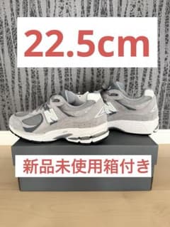 【新品未使用】New Balance 2002R グレー スニーカーのサムネイル