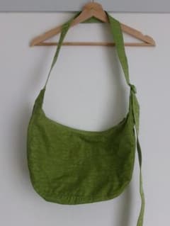 BAGGU MEDIUM NYLON CRESCENT BAGのサムネイル