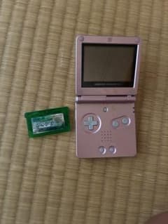 ゲームボーイアドバンスSP ピンク＋ポケットモンスター エメラルド セットのサムネイル