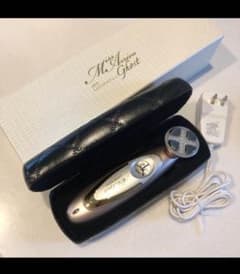 ミスアリーヴォ ゴースト 美顔器のサムネイル