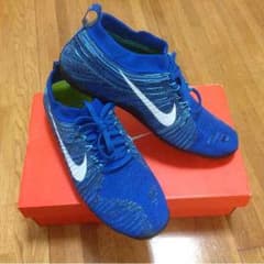ナイキ「NIKE FREE HYPERFEEL RUN」のサムネイル