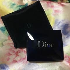 美品Diorアイシャドー649アンクルール♡シャイニーベージュディオールのサムネイル