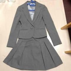 ラペルギャラリーブランド ラインが綺麗！フレアスカートも可愛いです(*^^*)のサムネイル